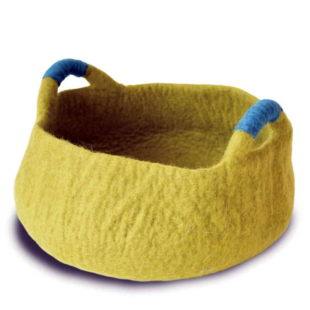 Dharma Dog Karma Cat Handle Basket for Cats & Small Dogs